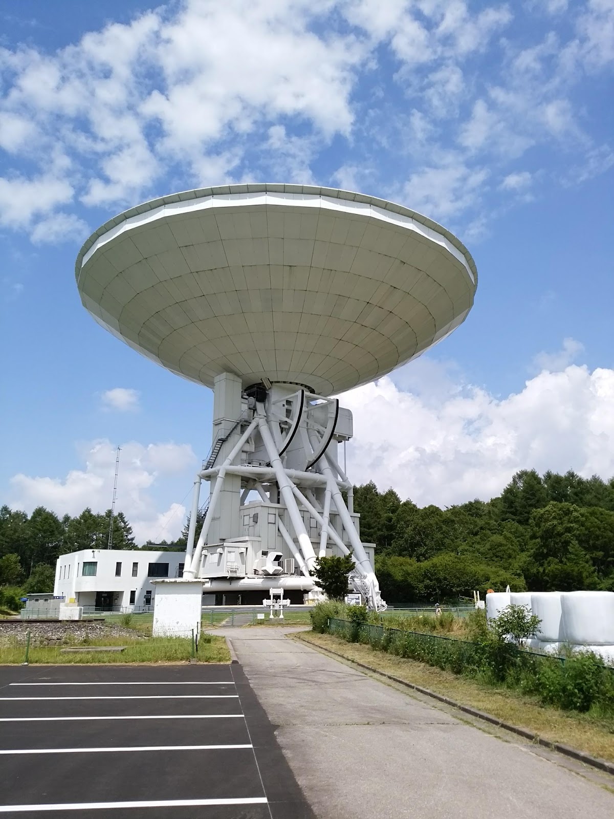 国立天文台 野辺山宇宙電波観測所（隻眼の残像（フラッシュバック）の聖地）