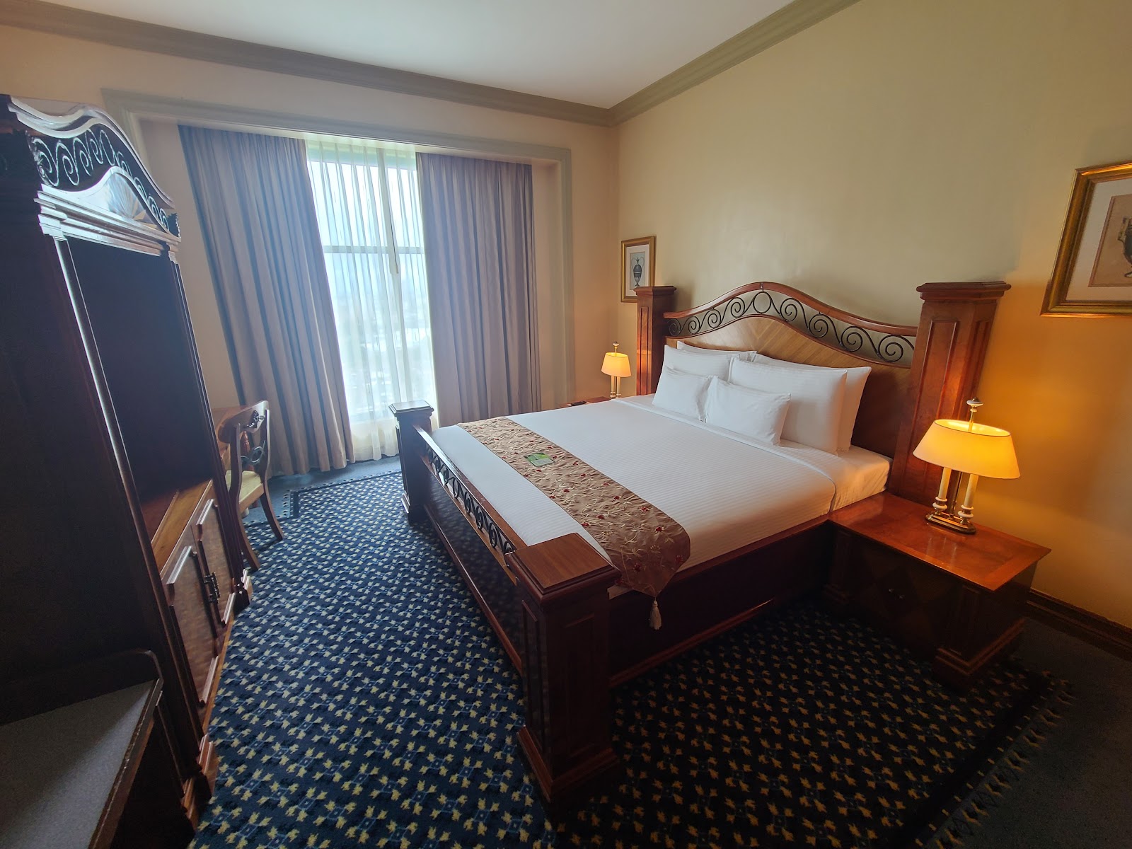 日本人スタッフによるサポート