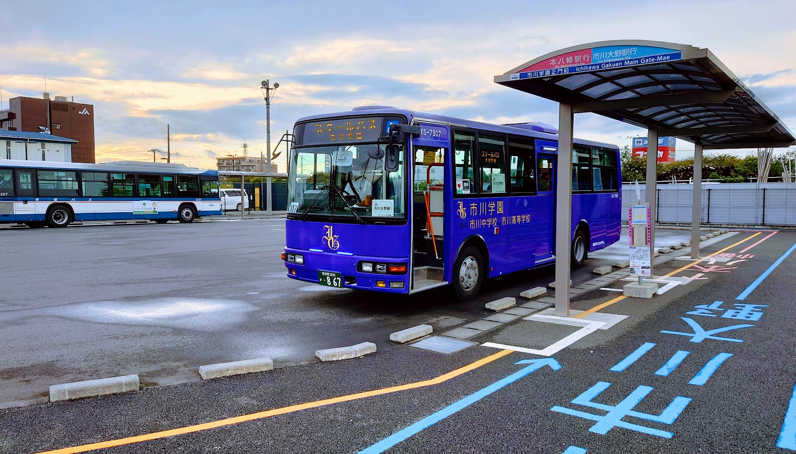 市川中学校の学校生活・施設