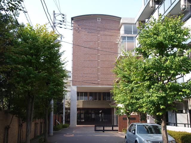 駒場東邦中学校の校舎・キャンパス写真