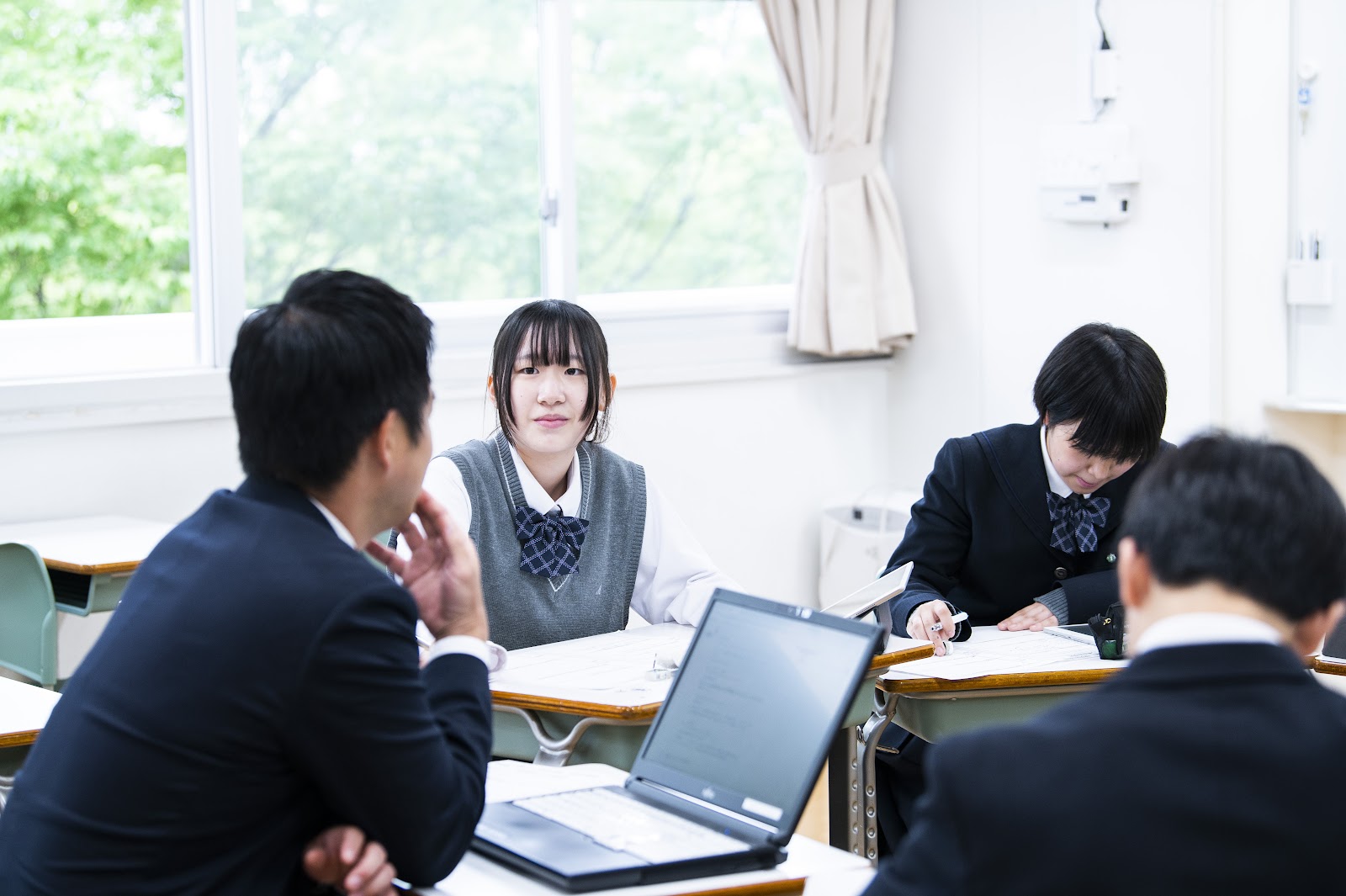千葉明徳中学校の学校生活・施設