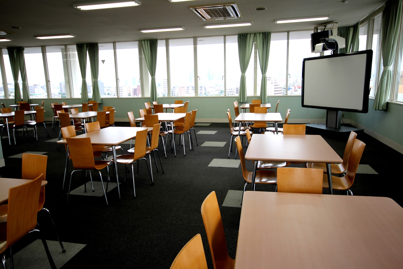 富士見丘中学校の校内・教育環境