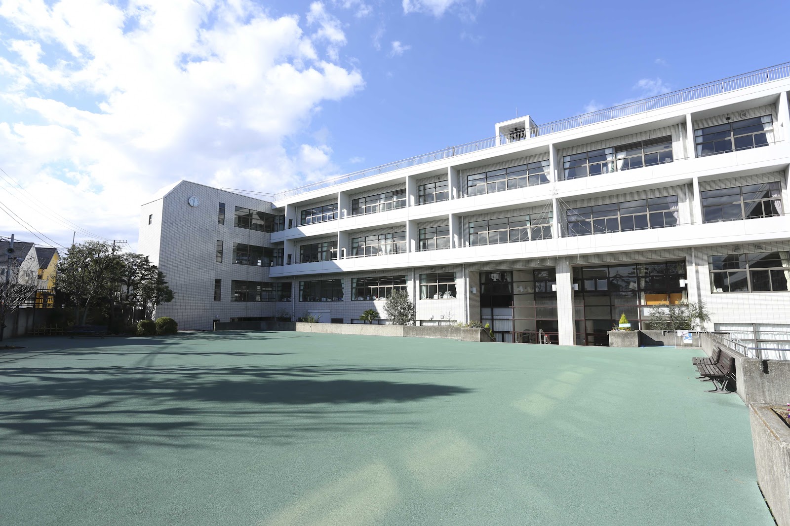 聖ヨゼフ学園中学校の周辺・アクセス