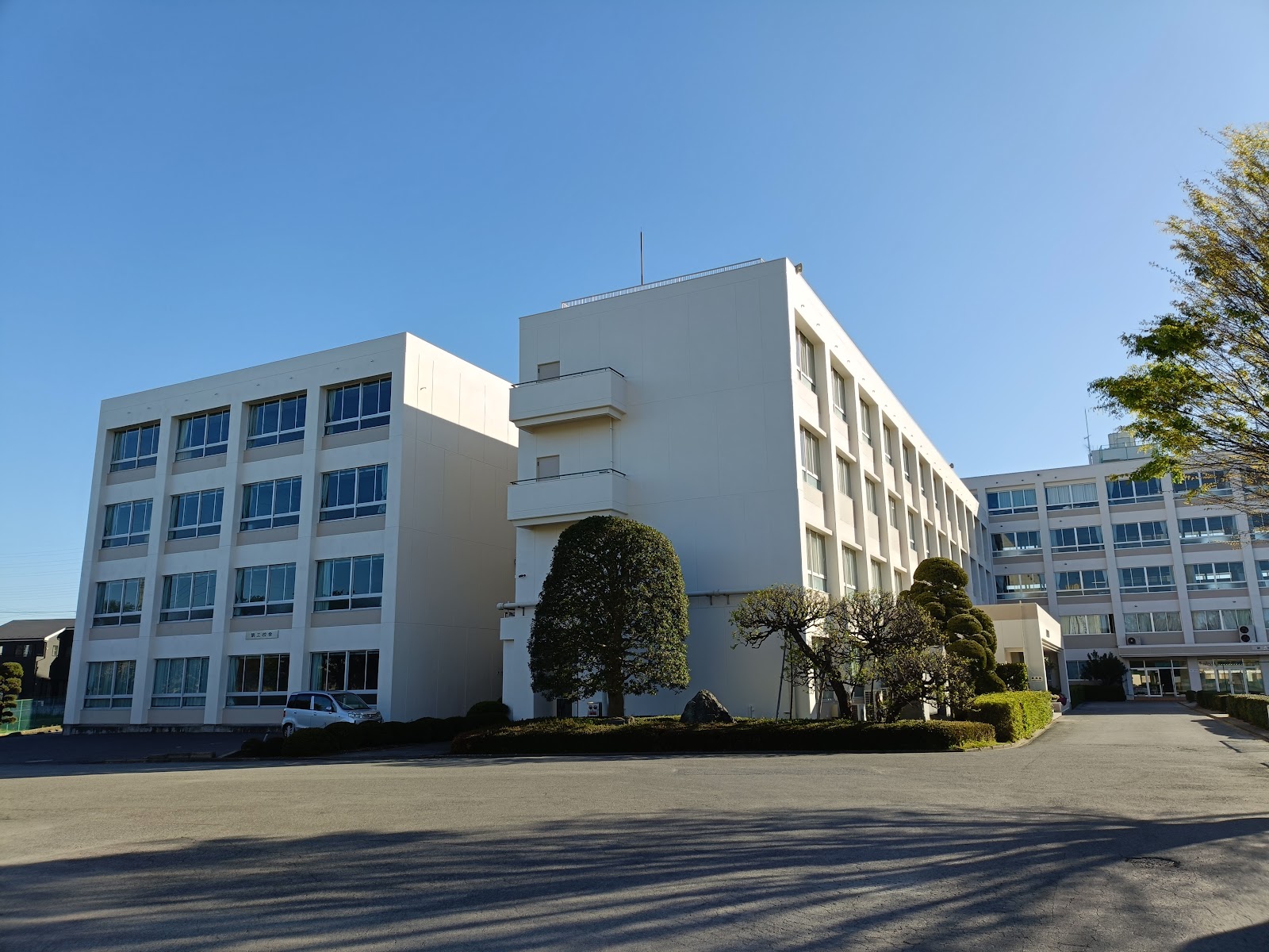 秀明八千代中学校の学校生活・施設