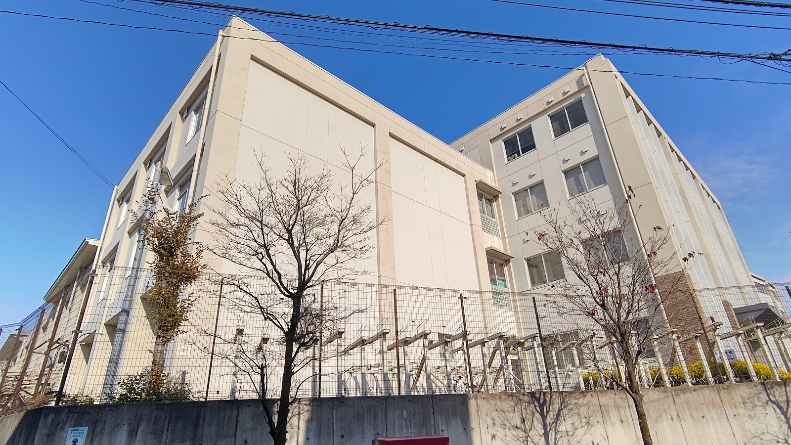帝京中学校の校内・教育環境