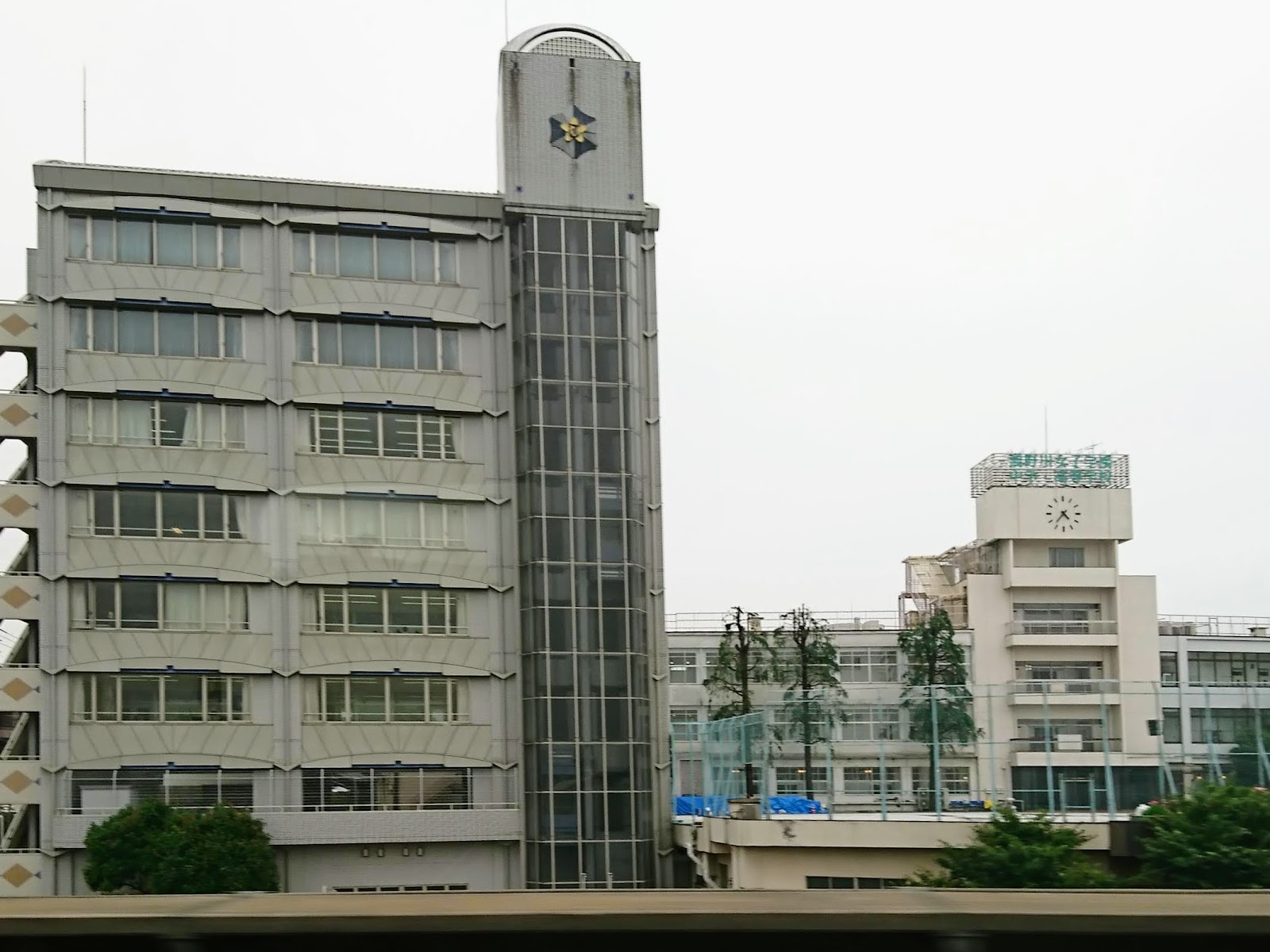 瀧野川女子学園中学校の周辺・アクセス