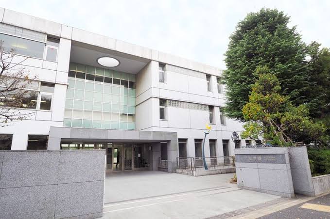 鷗友学園女子中学校の校舎・キャンパス写真