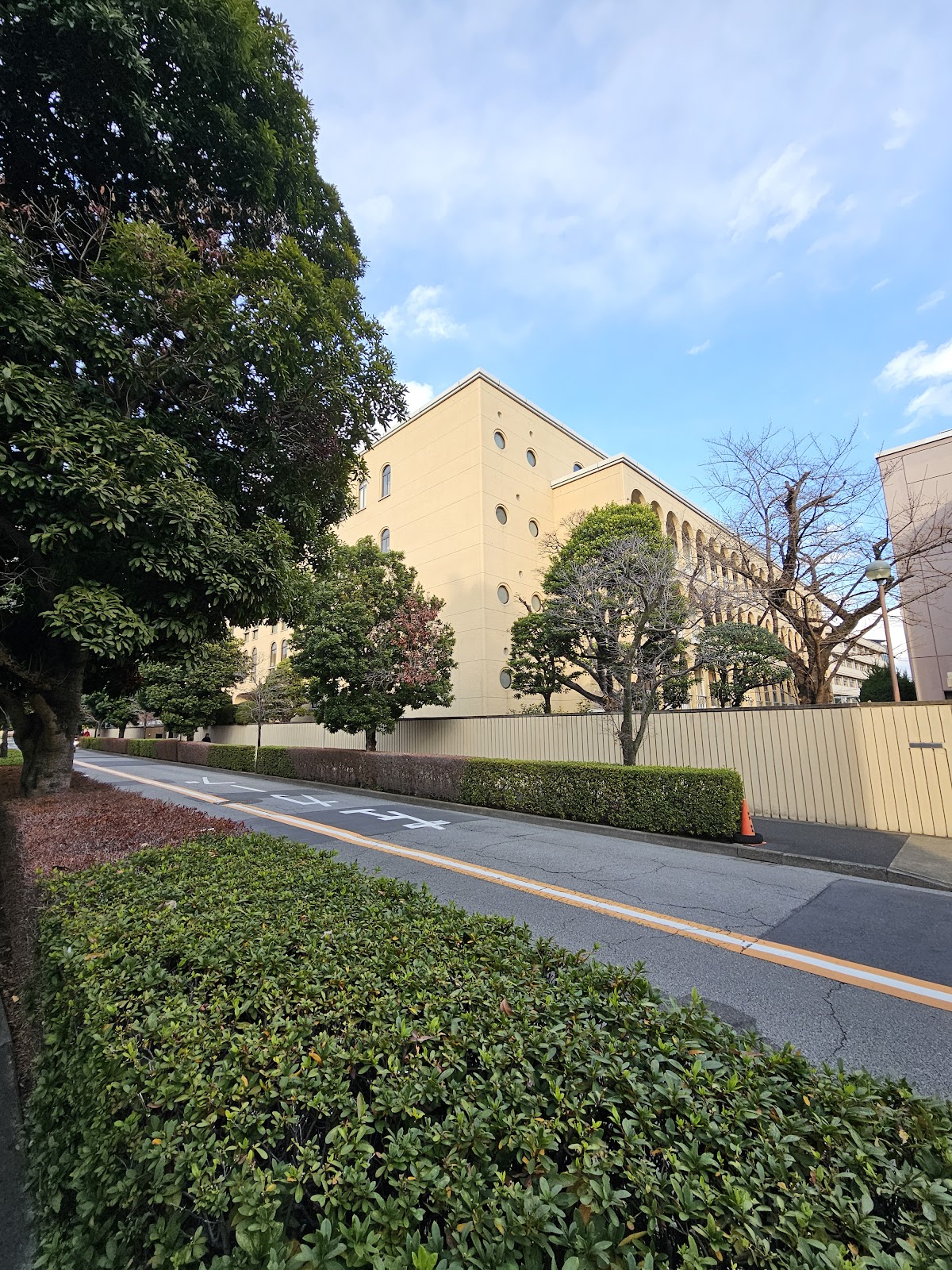 白百合学園中学校の学校生活・施設