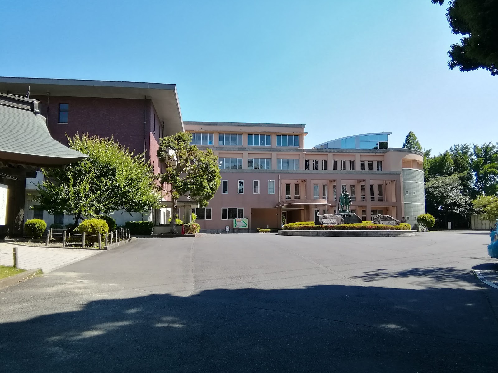 茨城県立水戸第一高等学校附属中学校の校舎・キャンパス写真