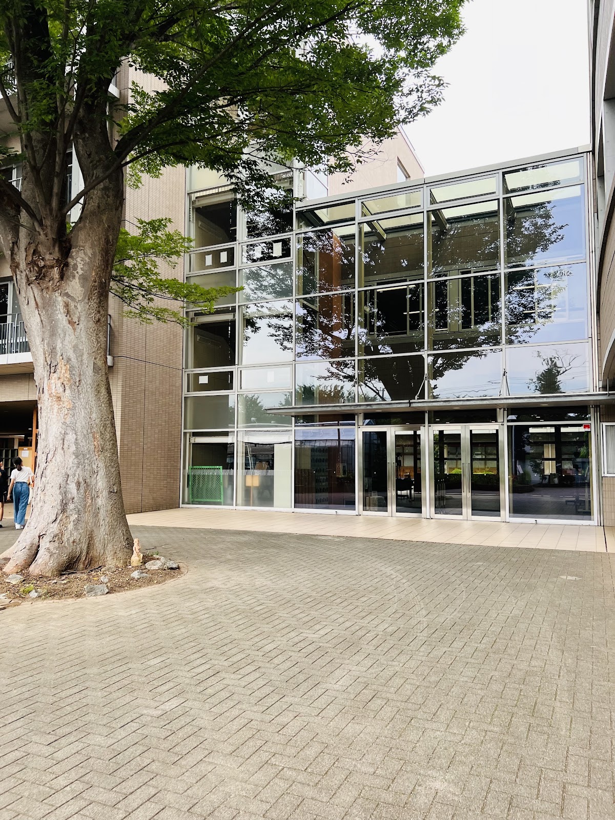 恵泉女学園中学校の学校生活・施設