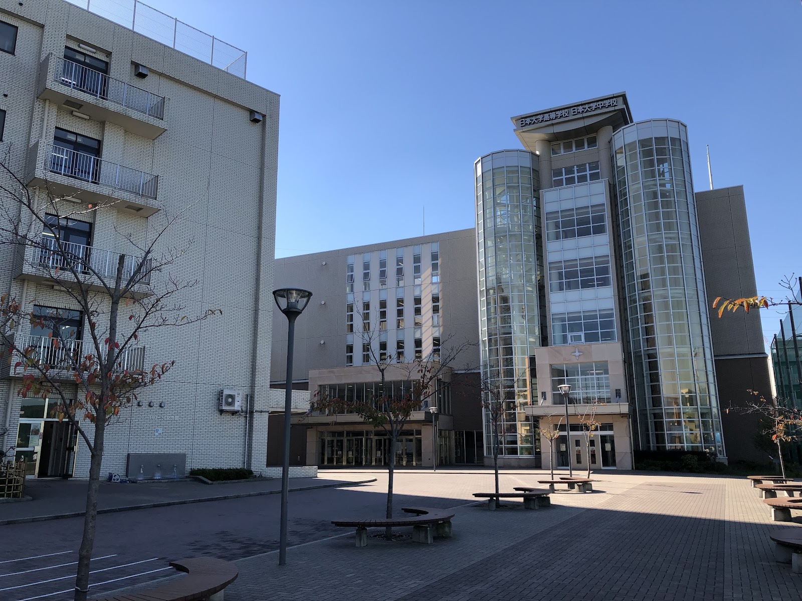 日本大学中学校の校内・教育環境