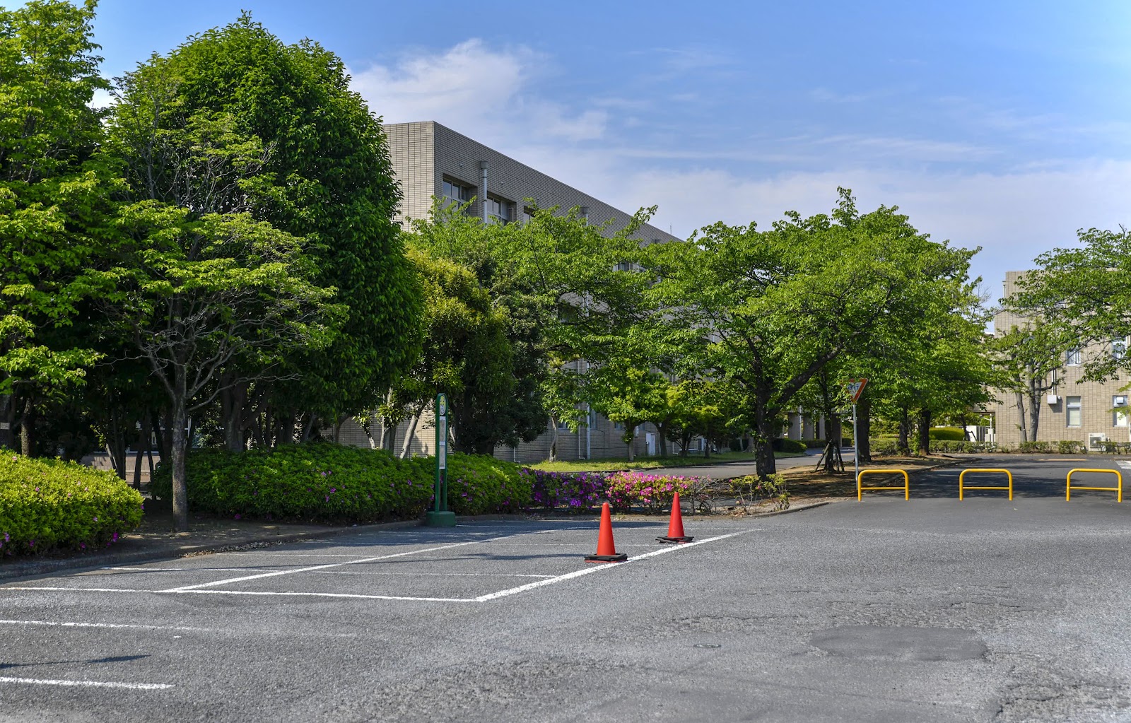 埼玉県立伊奈学園中学校の校内・教育環境