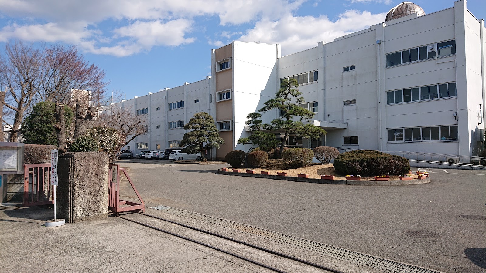 栃木県立宇都宮東高等学校附属中学校の校舎・キャンパス写真