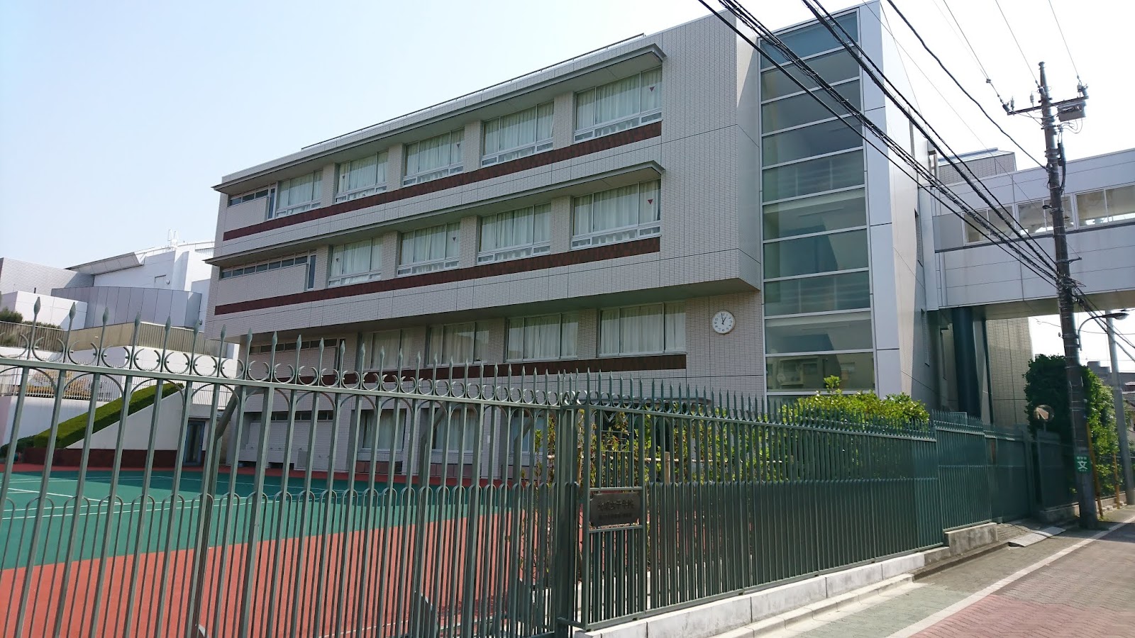 光塩女子学院中等科の校内・教育環境