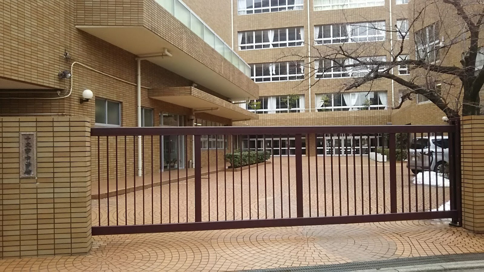 十文字中学校の学校生活・施設