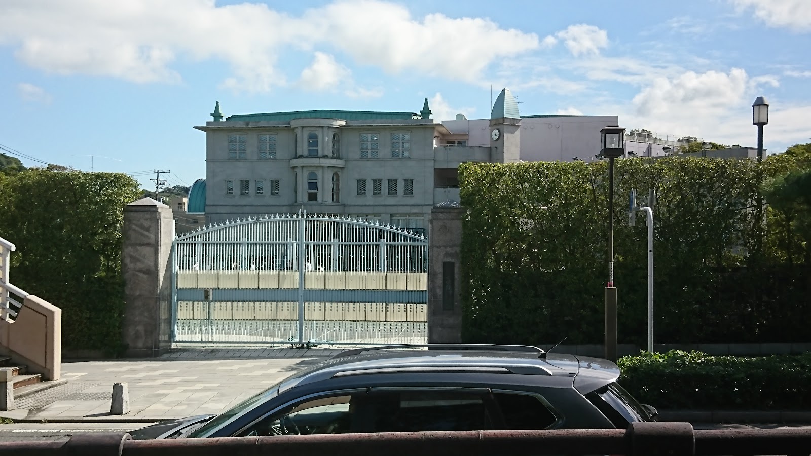 鎌倉女学院中学校の周辺・アクセス