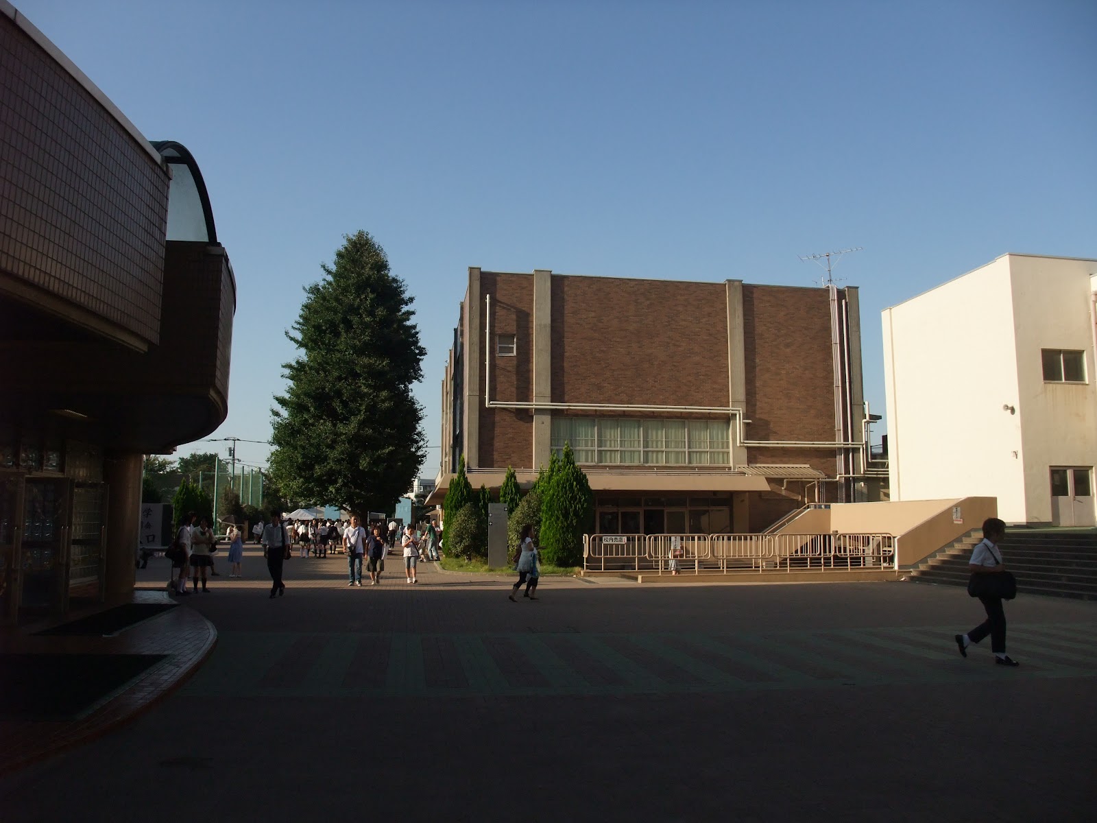 日本大学第二中学校の周辺・アクセス