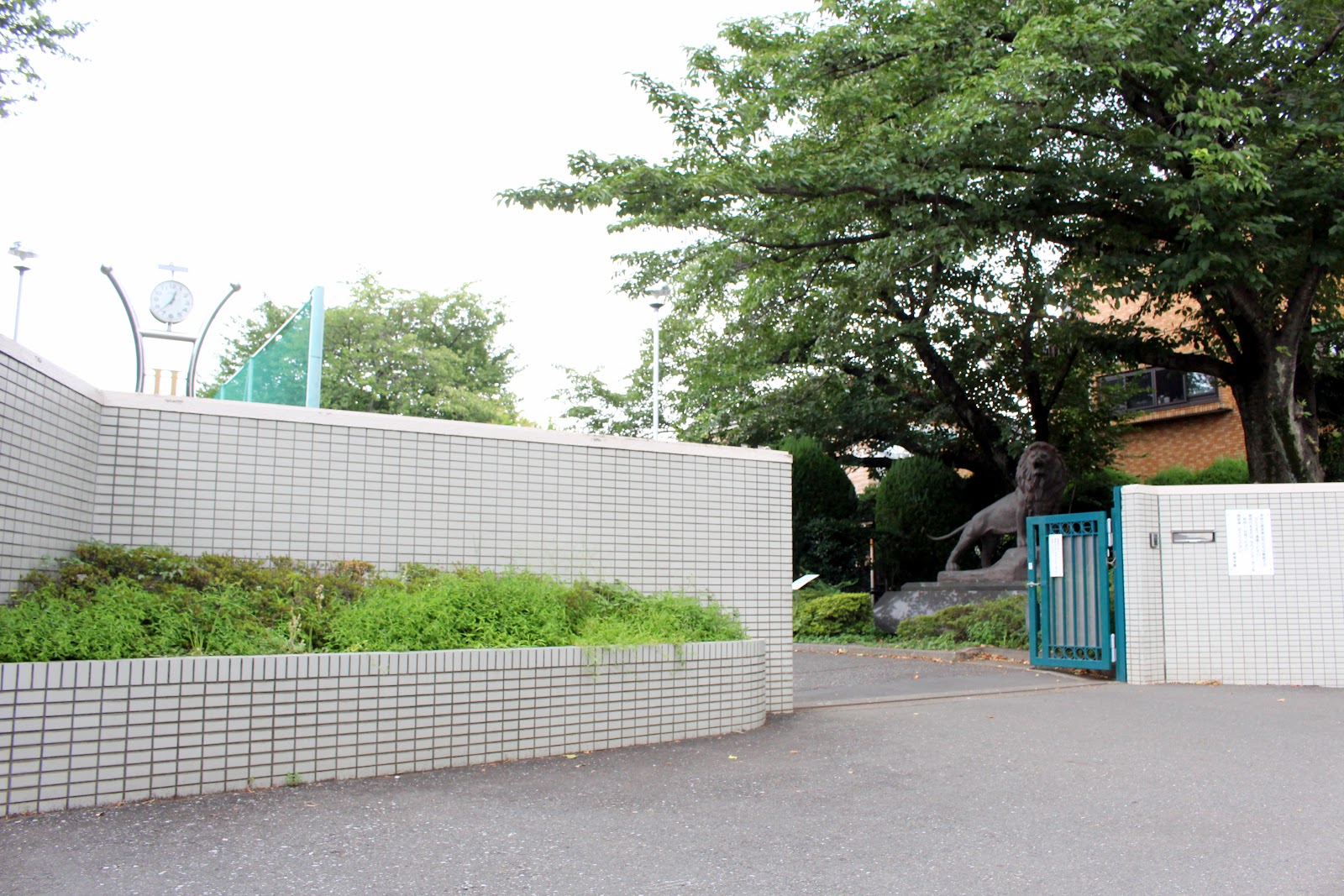 創価中学校の校内・教育環境