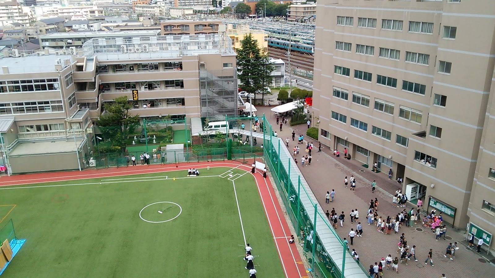 浦和実業学園中学校の学校生活・施設
