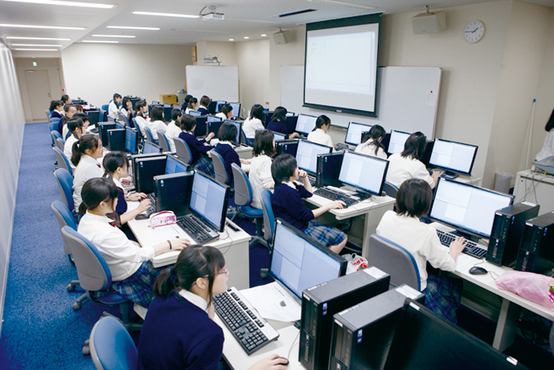 麹町学園女子中学校の学校生活・施設