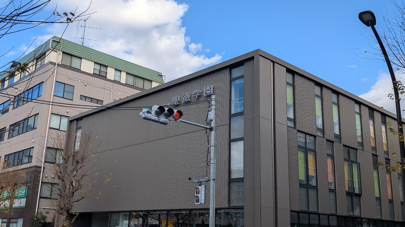 聖徳学園中学校の学校生活・施設
