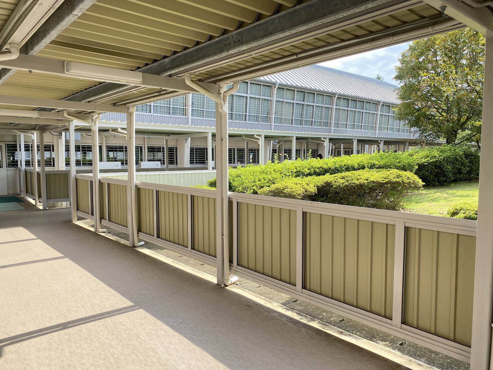 秀明中学校の学校生活・施設