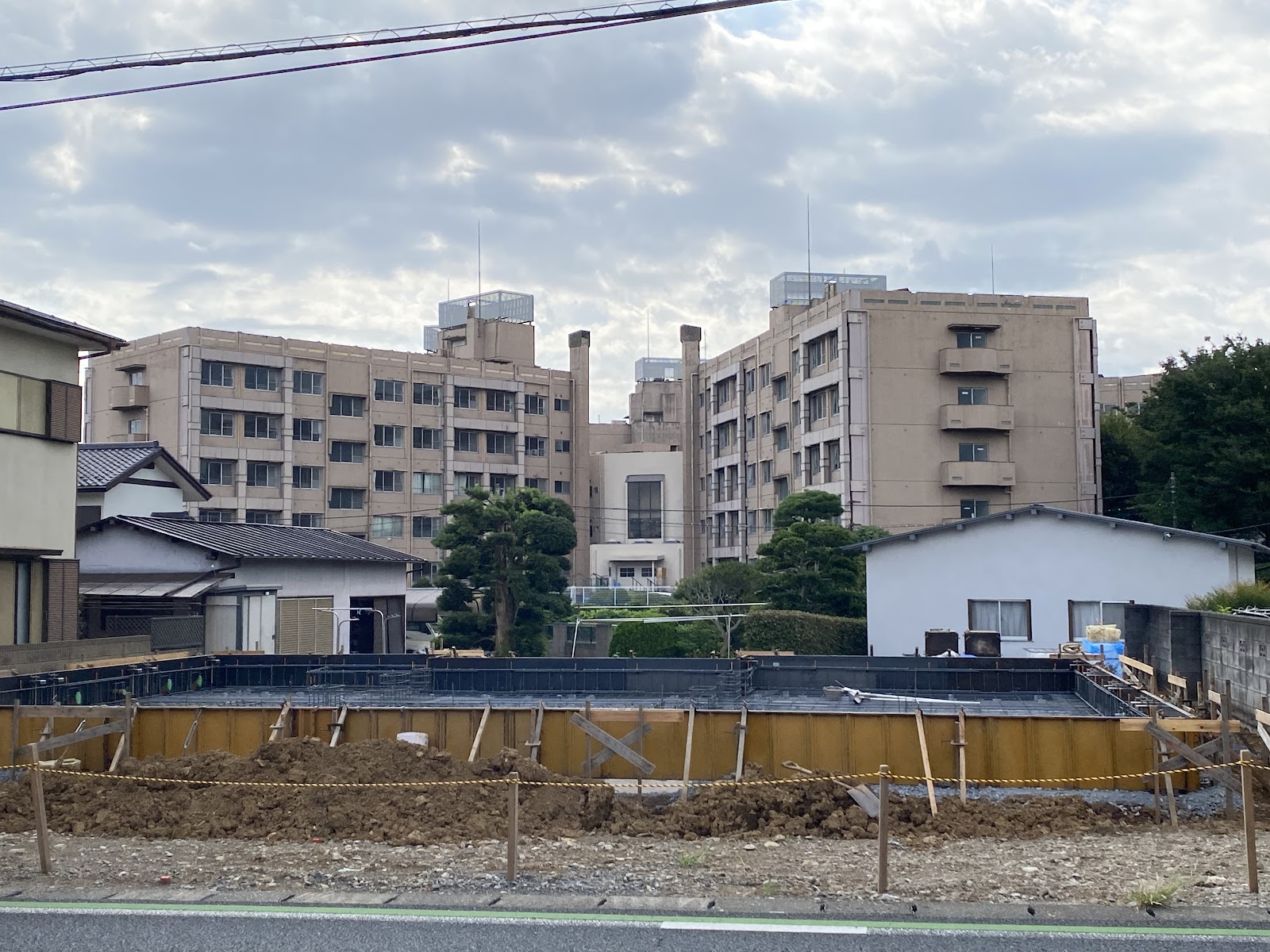 秀明中学校の周辺・アクセス
