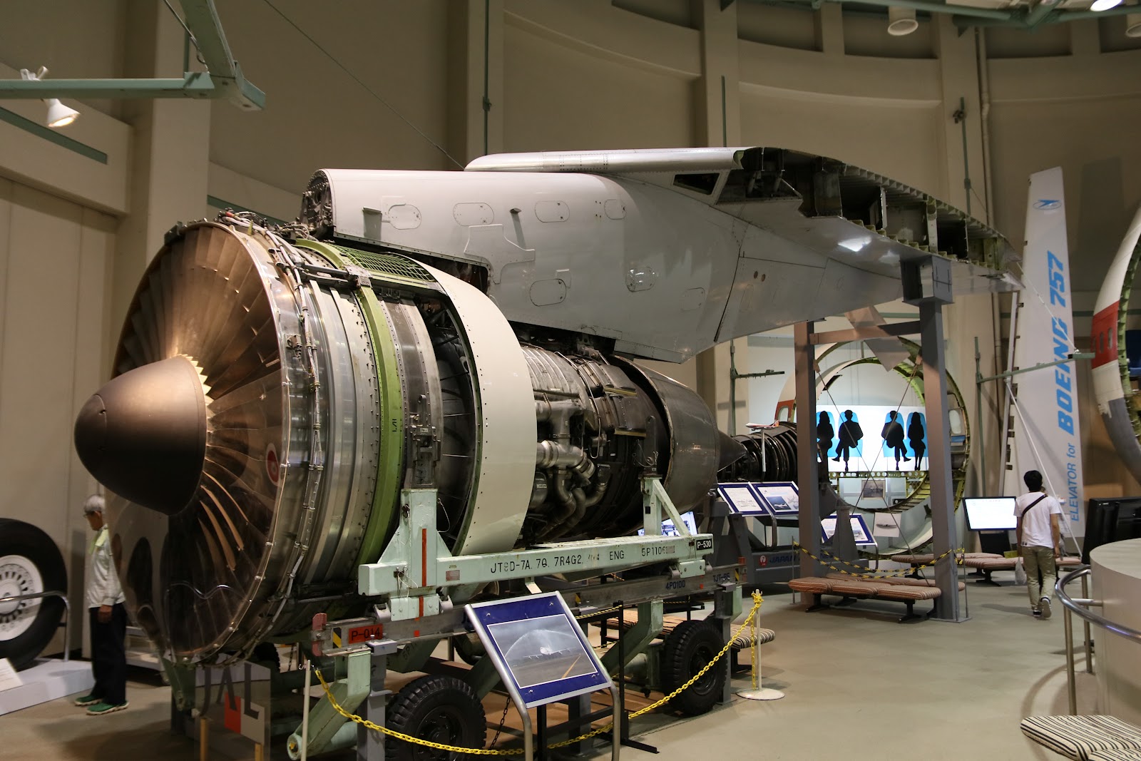 航空科学博物館 YS-11