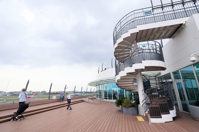 福岡空港 国内線展望デッキ 写真1
