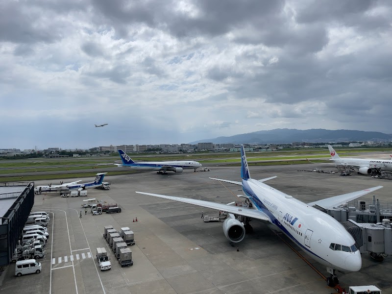 大阪国際空港(伊丹空港)展望デッキ「ラ・ソーラ」 写真2