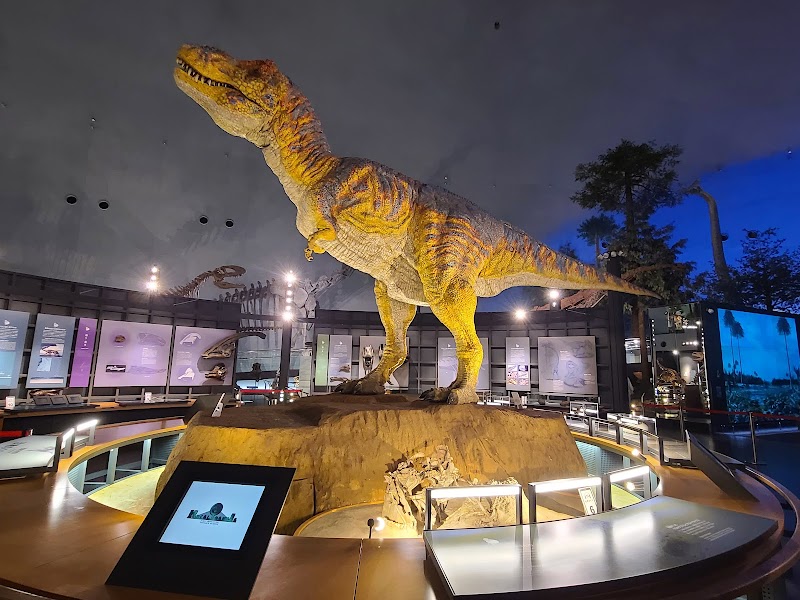 福井県立恐竜博物館 外観