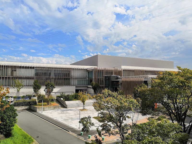 三重県総合博物館(MieMu) 外観