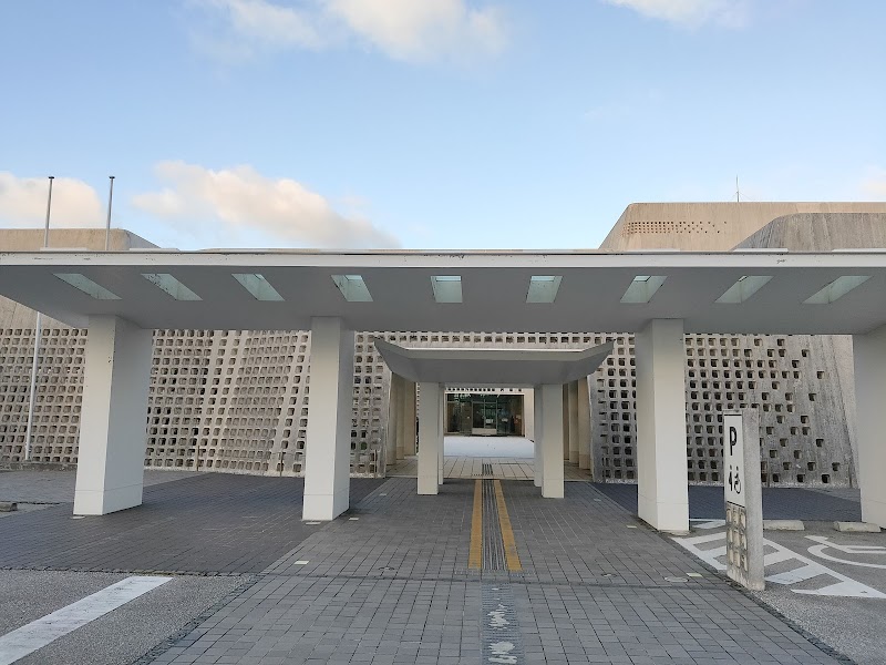 沖縄県立博物館・美術館(おきみゅー) 体験