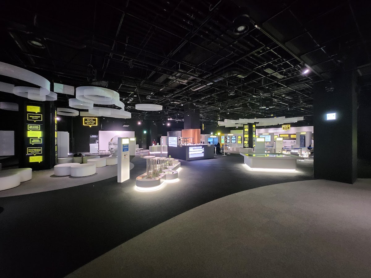 福岡市科学館 基本展示室