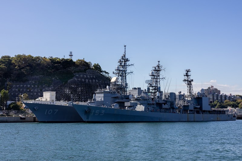 YOKOSUKA軍港めぐり 写真1