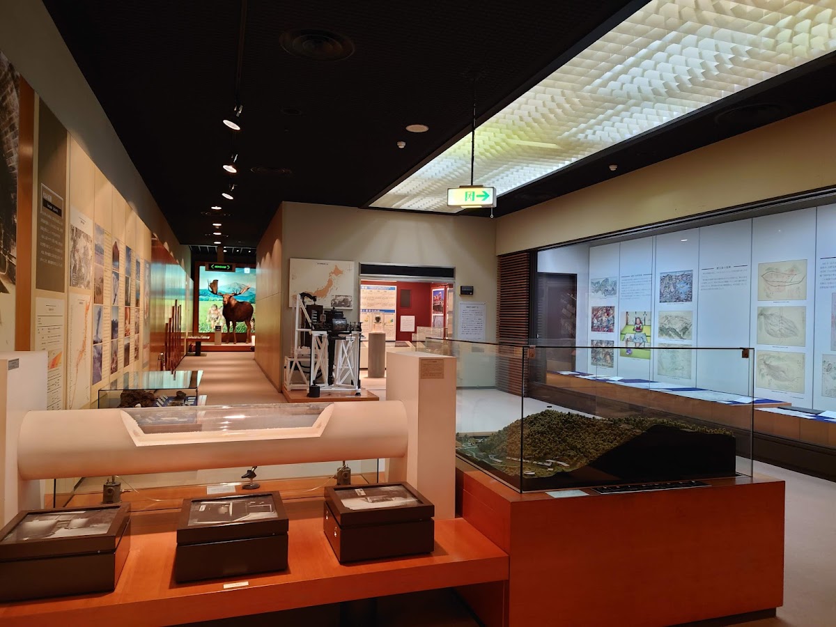 長野市立博物館(プラネタリウム併設) ⭐ 体験・星空
